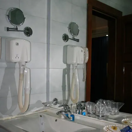 Отель Relax Comfort Бухарест