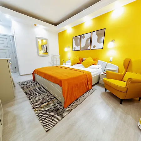 Relax Comfort Hotell 3*